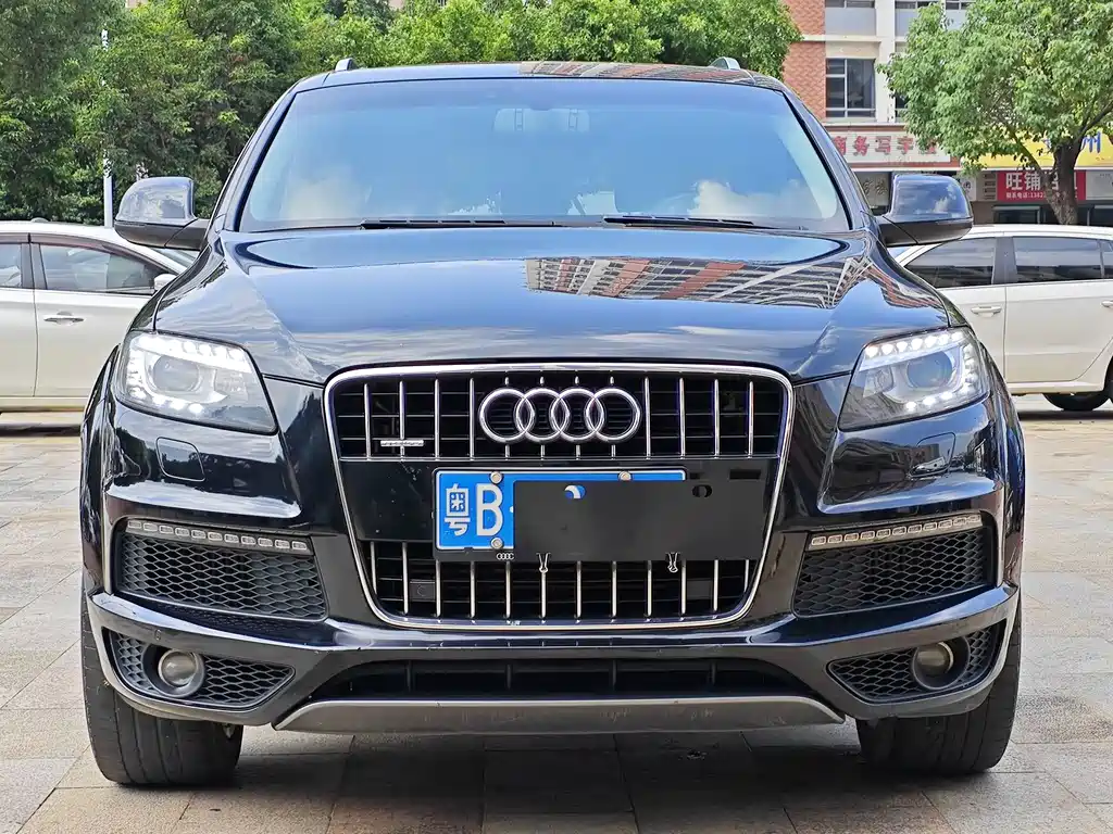 Audi Q7 2015 — фото 2