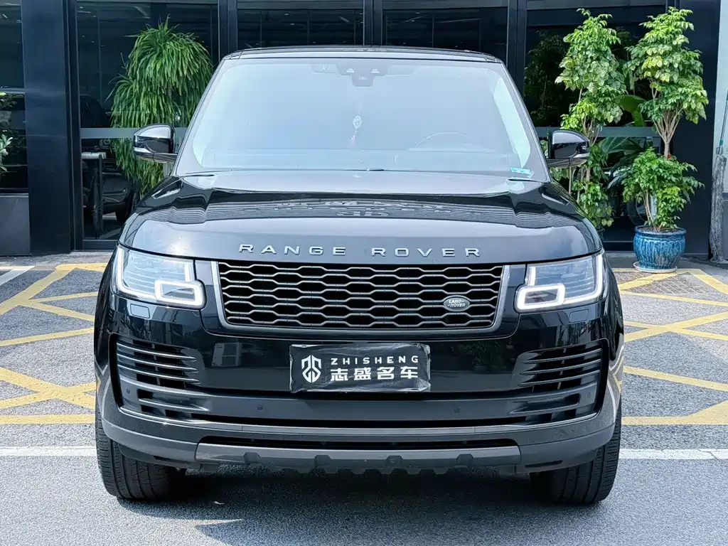 Land Rover Range Rover 2018 — фото 2