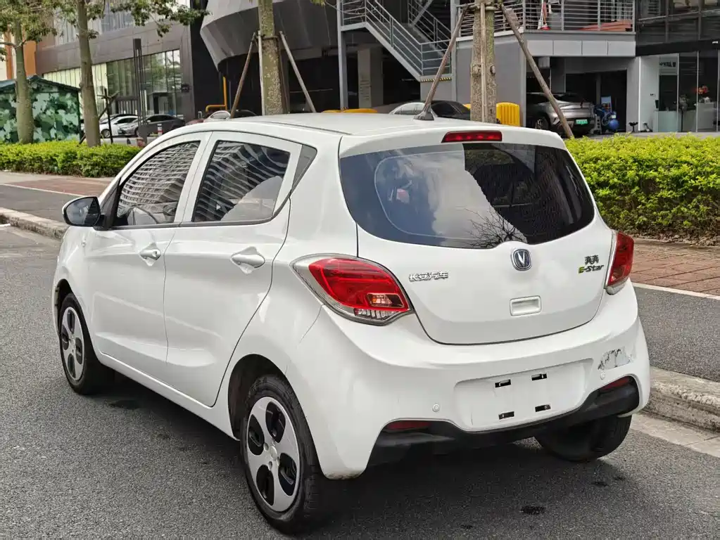 Changan Benben E-Star 2022 — фото 9