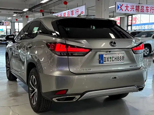 Lexus RX 2022