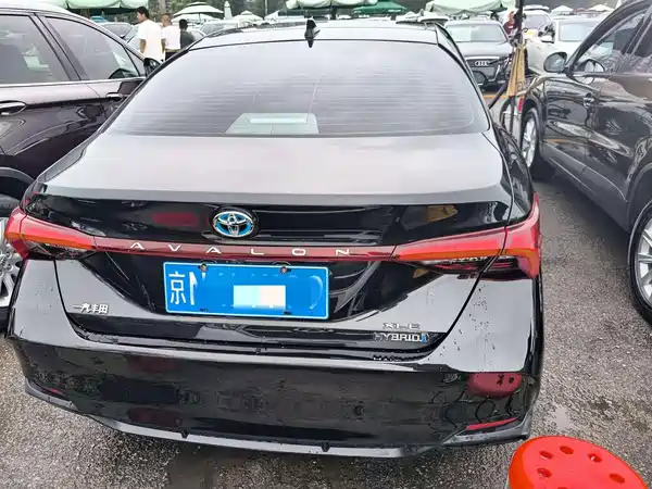 Toyota Avalon 2021