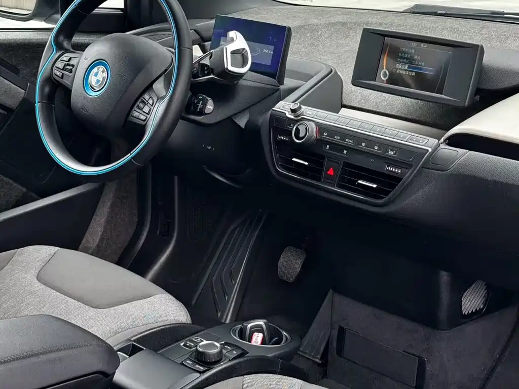 BMW i3 2016 — фото 9