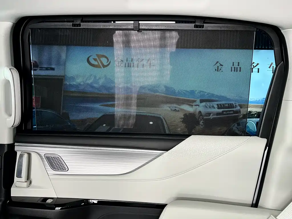 Buick GL8 Hybrid 2025 — фото 26