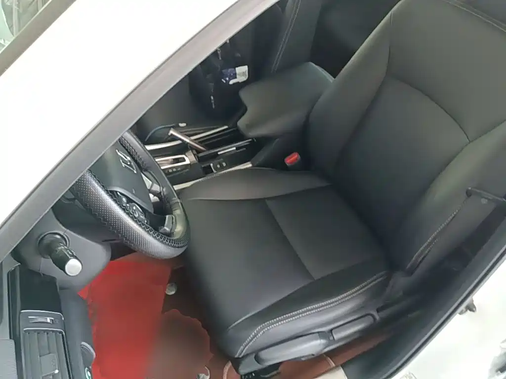 Honda Accord 2017 — фото 15