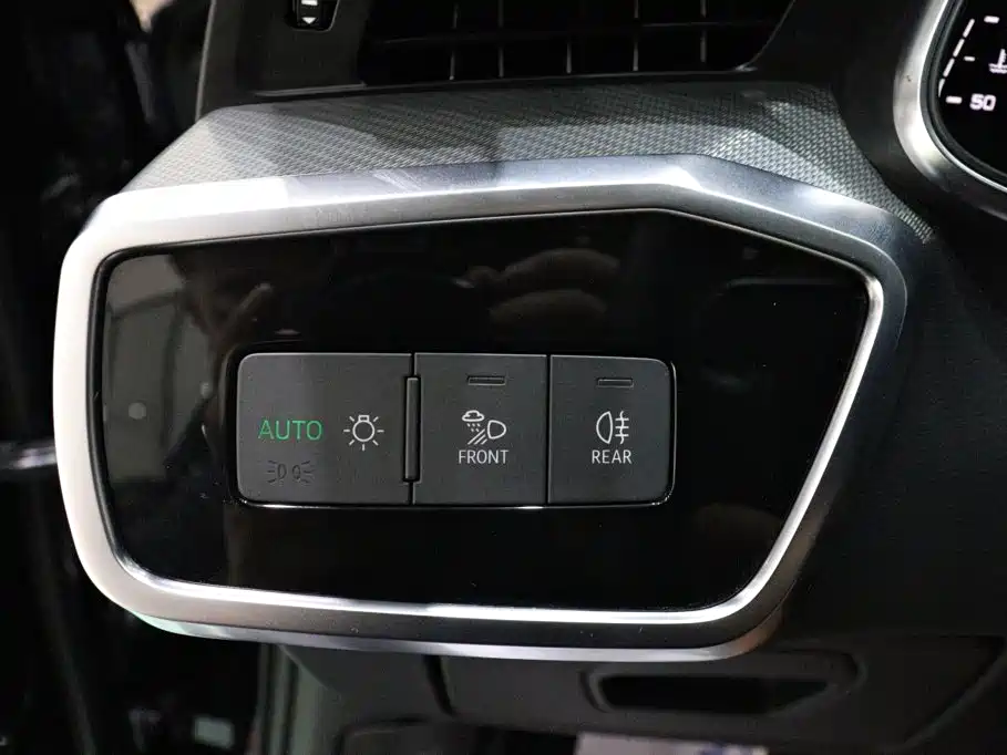 Audi A6L 2020 — фото 17