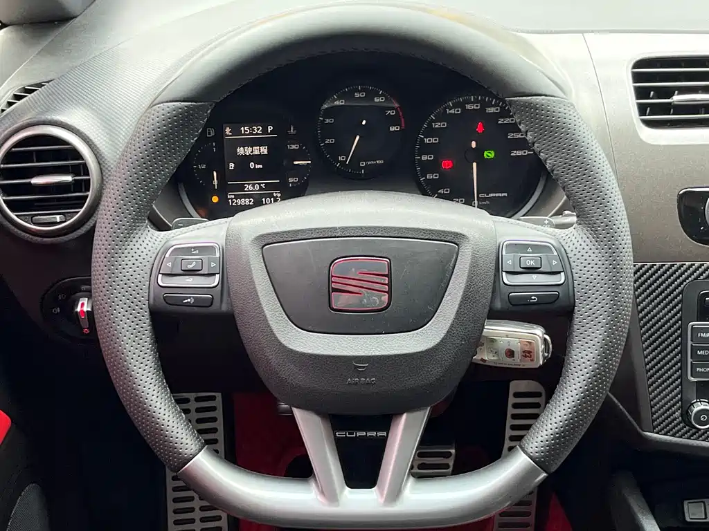 SEAT LEON 2013 — фото 13