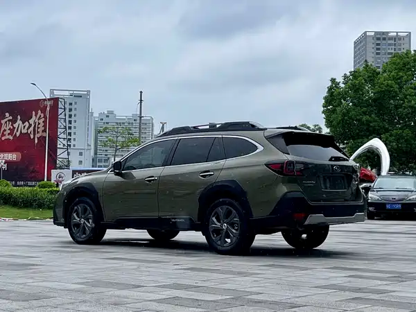 Subaru Outback 2023