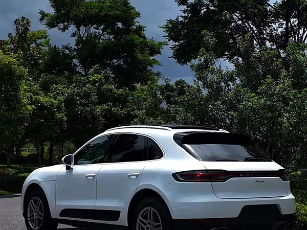Porsche Macan 2020