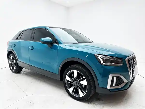 Audi Q2L 2022