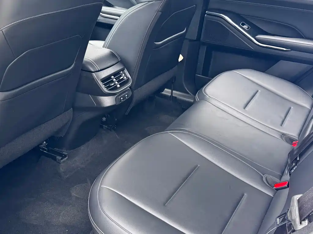Haval H6 2021 — фото 10