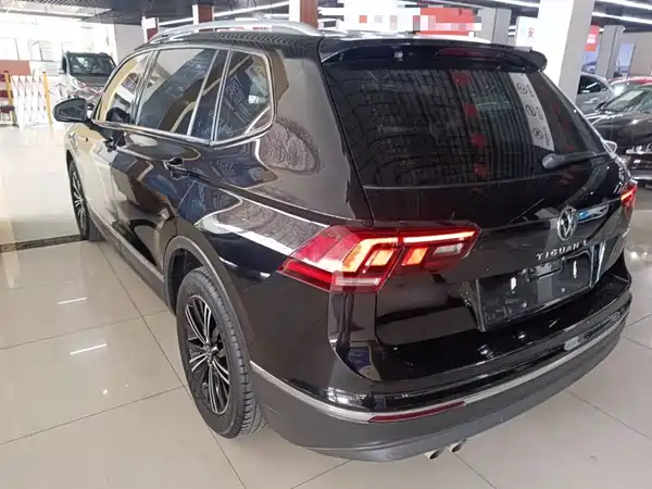 Volkswagen Tiguan L 2021