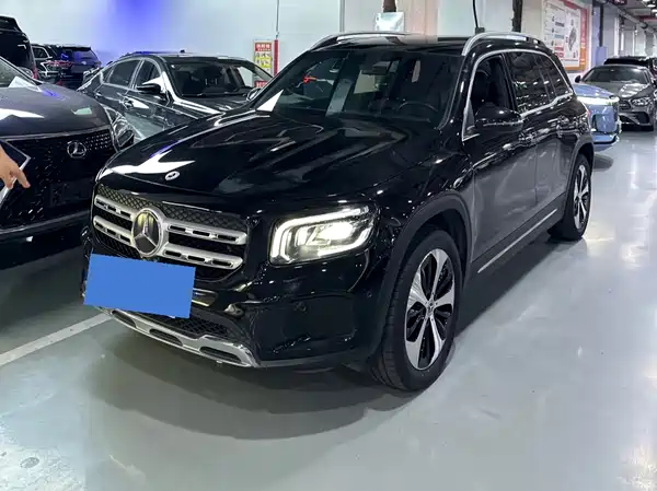 Mercedes-Benz GLB 2021