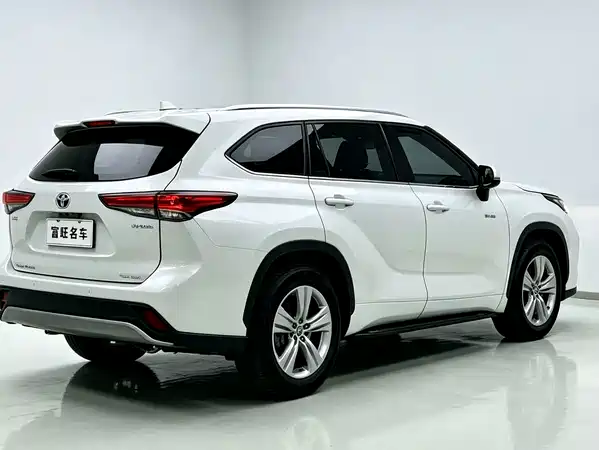 Toyota Highlander 2026