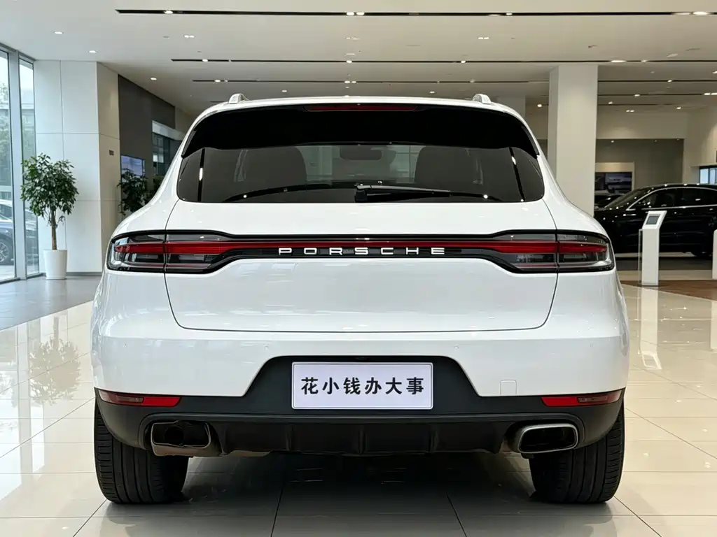 Porsche Macan 2019 — фото 8