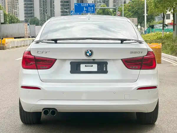 BMW 3 Series GT 2017