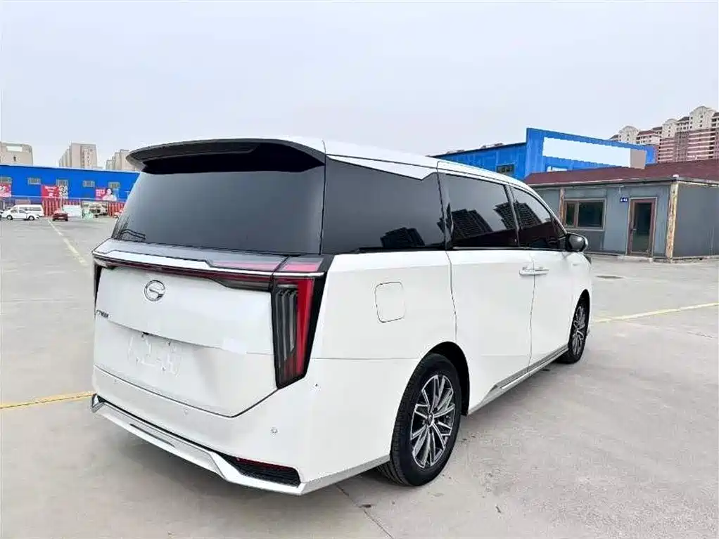 GAC Motor Trumpchi M8 2025 — фото 4
