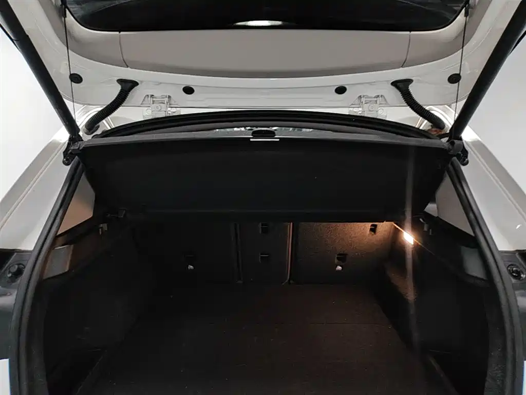 BMW X1 2020 — фото 19