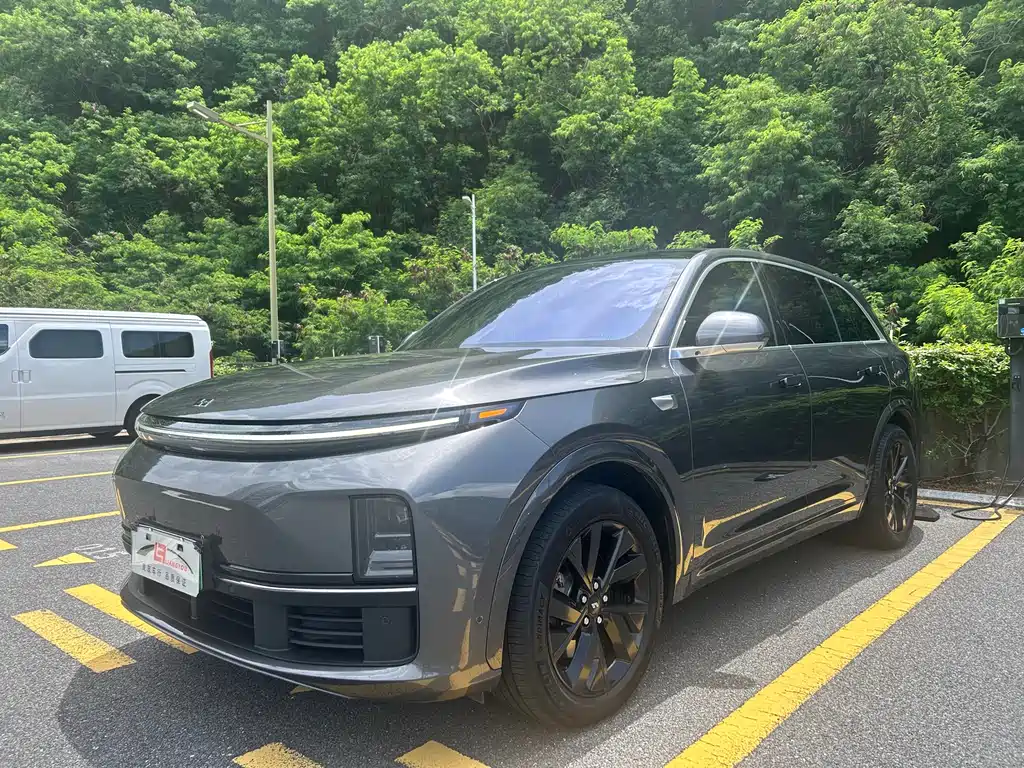 Li Auto Li L7 2024