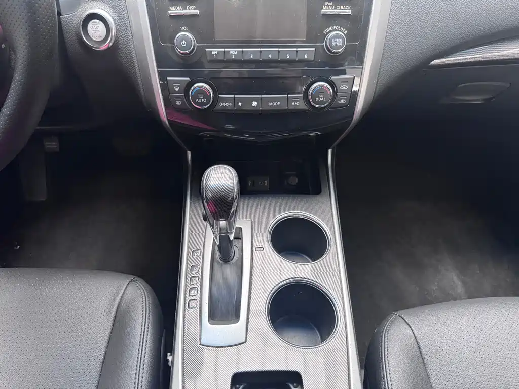 Nissan Teana 2015 — фото 17
