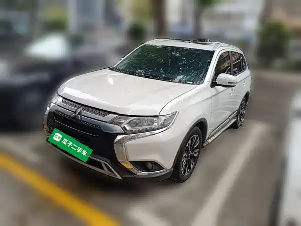 Mitsubishi Outlander 2019