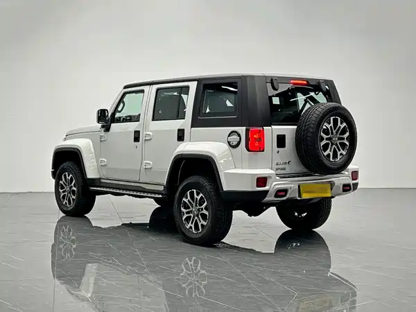 BAIC BJ40 2024
