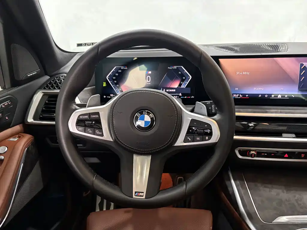BMW X7 2024 — фото 17