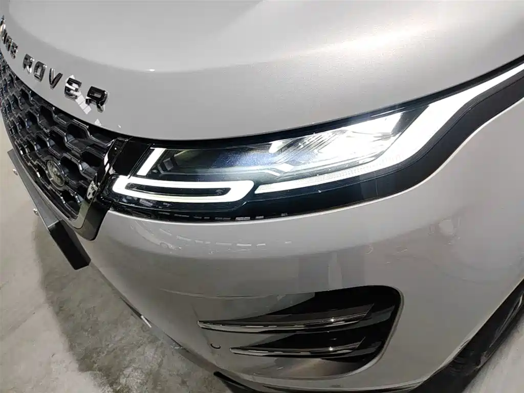 Land Rover Evoque 2021 — фото 24