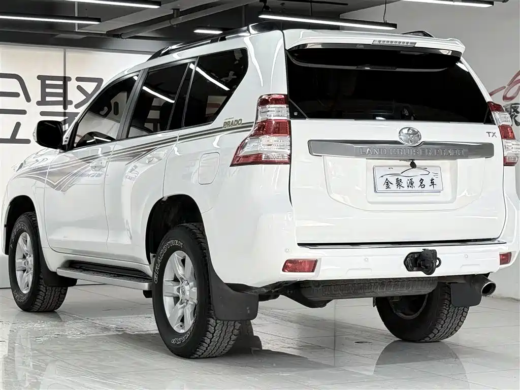 Toyota Prado 2014 — фото 4