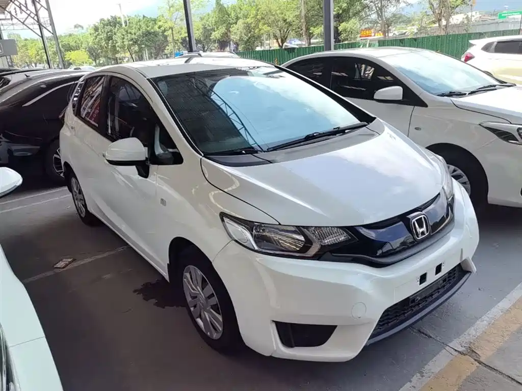 Honda Fit 2017 — фото 4