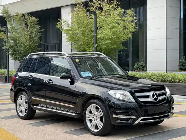 Mercedes-Benz GLK-Class 2012