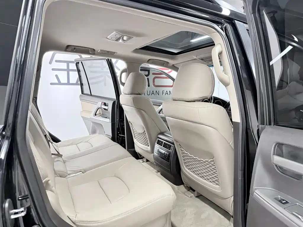 Toyota Land Cruiser 2008 — фото 15