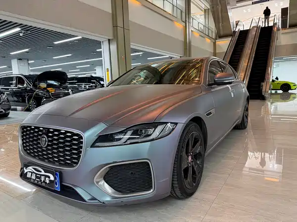 Jaguar XFL 2021