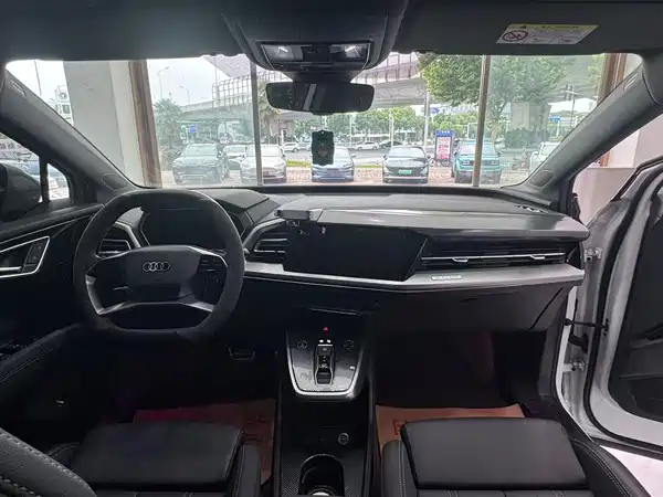Audi Q4 E-Tron 2023