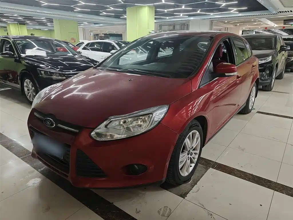 Ford Focus 2015 — фото 2