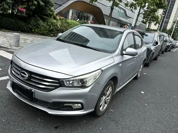 GAC Trumpchi GA3S Vision 2015