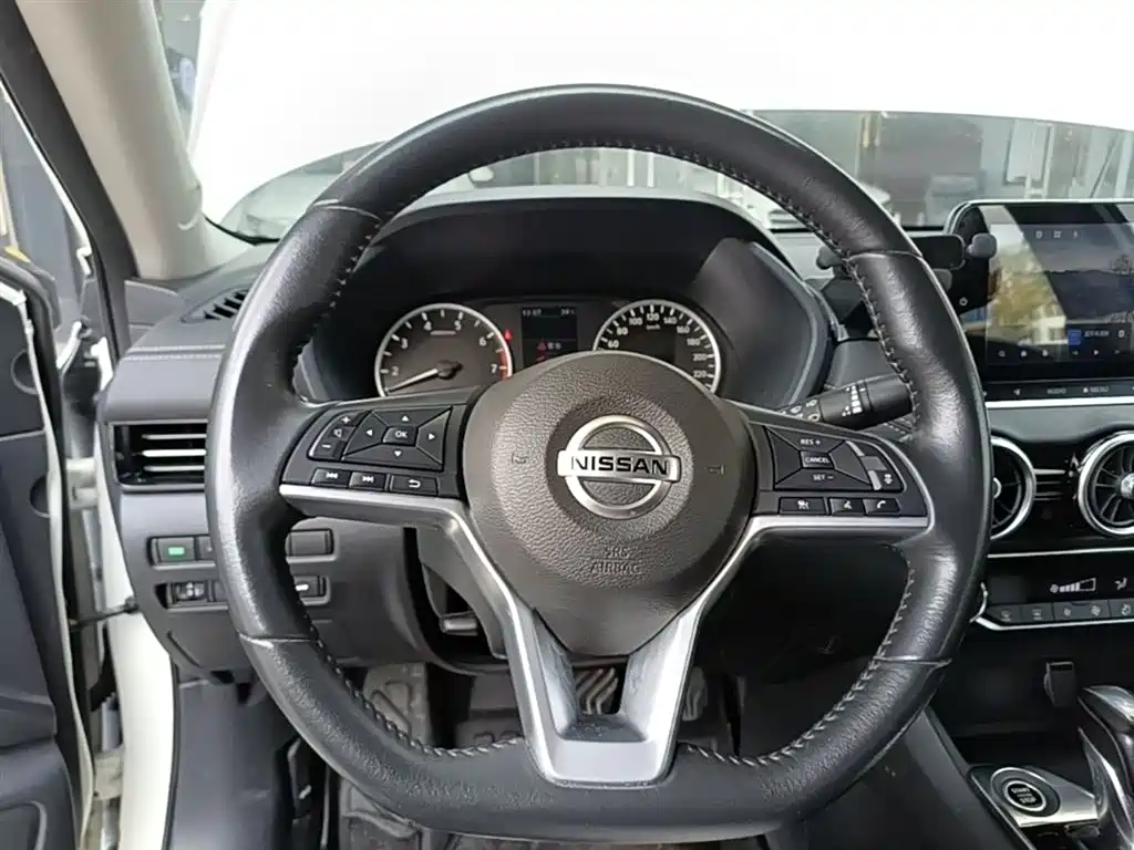Nissan Sylphy 2022 — фото 11