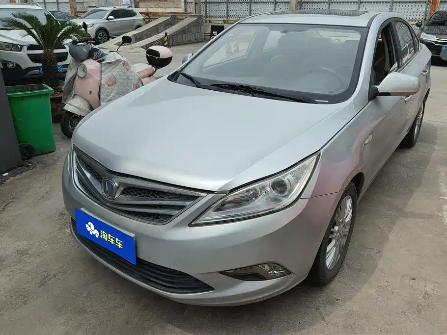 Changan Eado 2013
