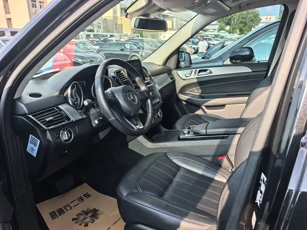 Mercedes-Benz GLE 2015