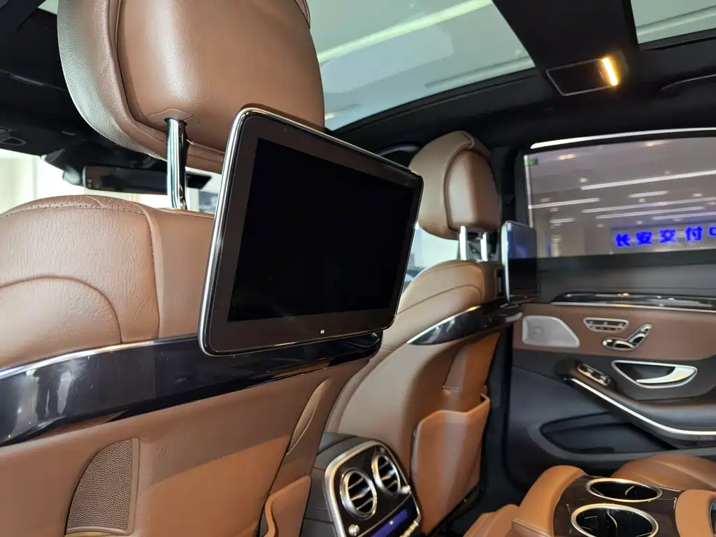 Mercedes-Benz S-Class 2018 — фото 12