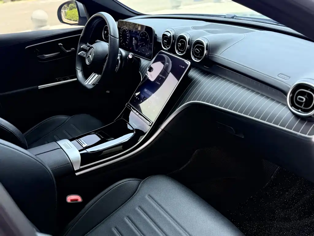 Mercedes-Benz C-Class 2022 — фото 12