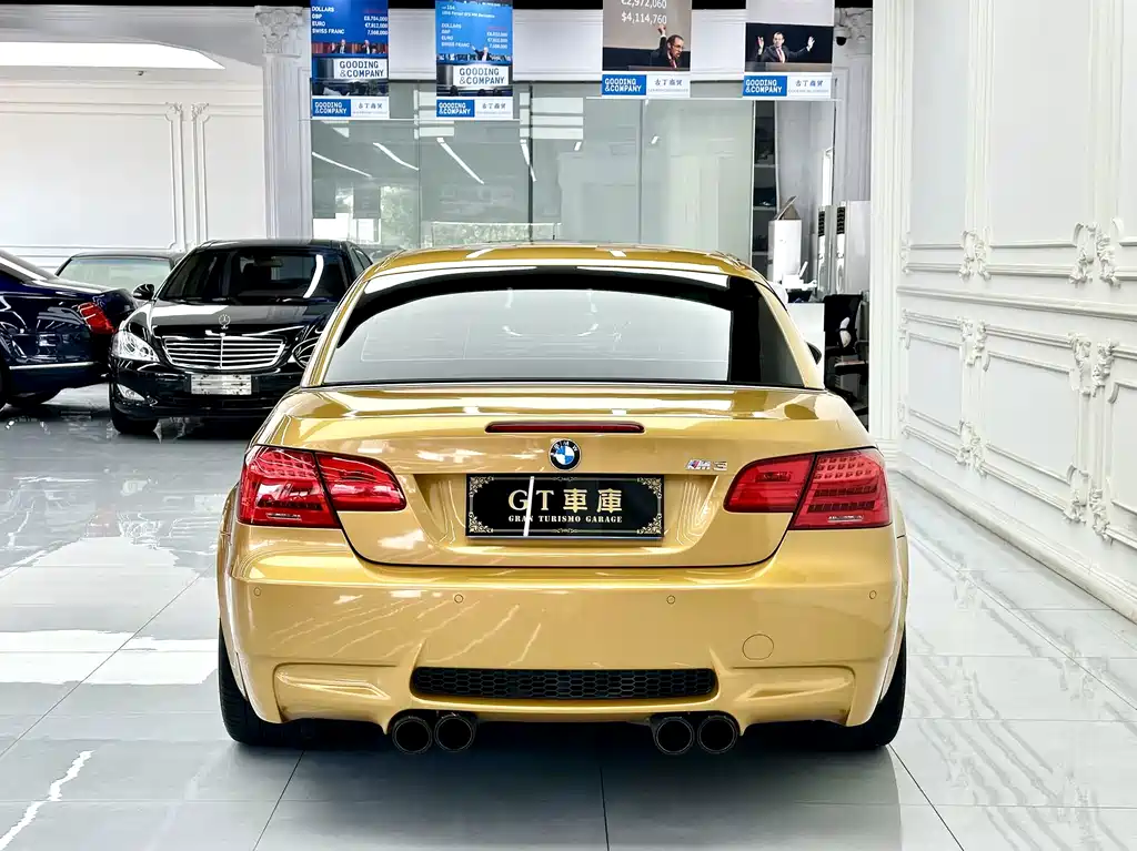 BMW M3 2012 — фото 7