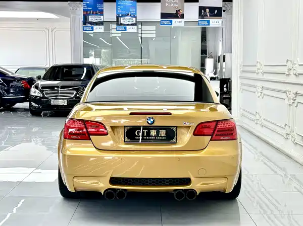 BMW M3 2012