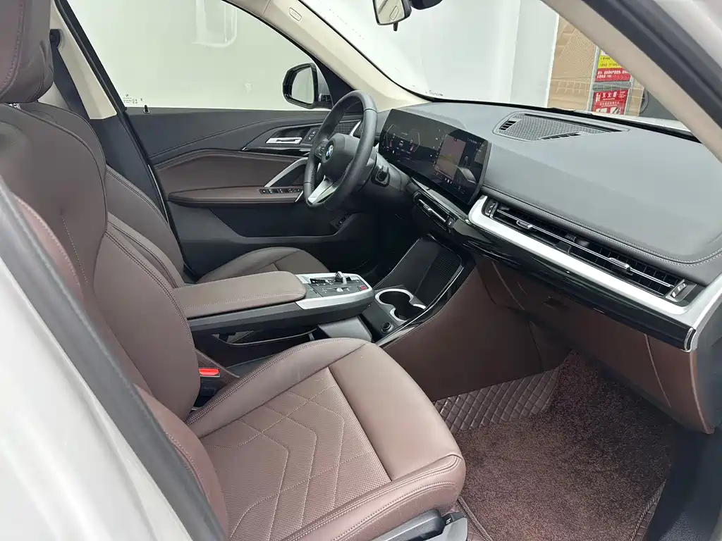 BMW X1 2023 — фото 11