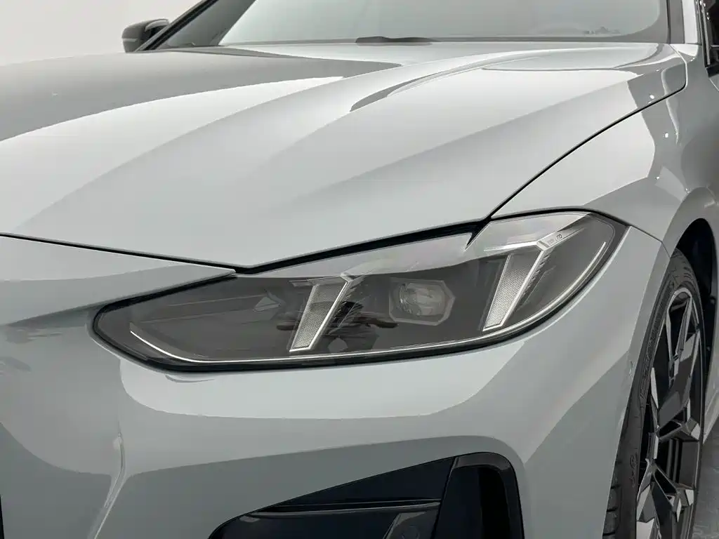 BMW 4 Series 2025 — фото 22