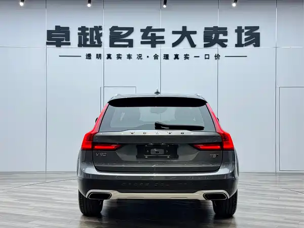 Volvo V90 2019