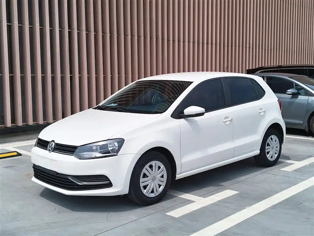 Volkswagen Polo 2018 — фото 1