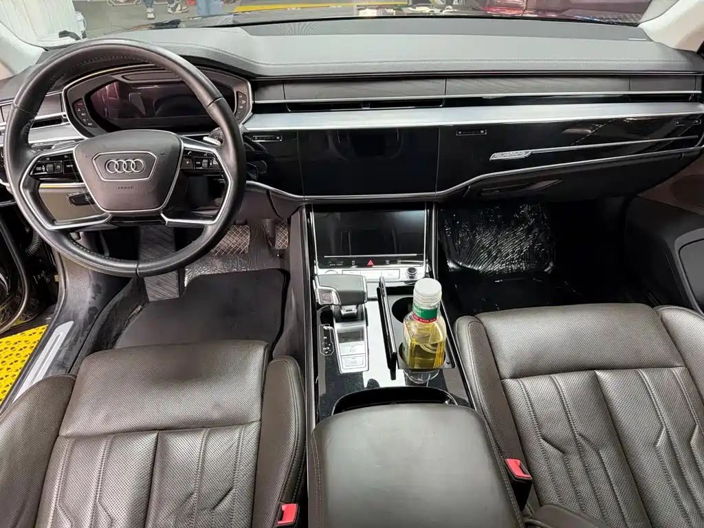 Audi A8 2019