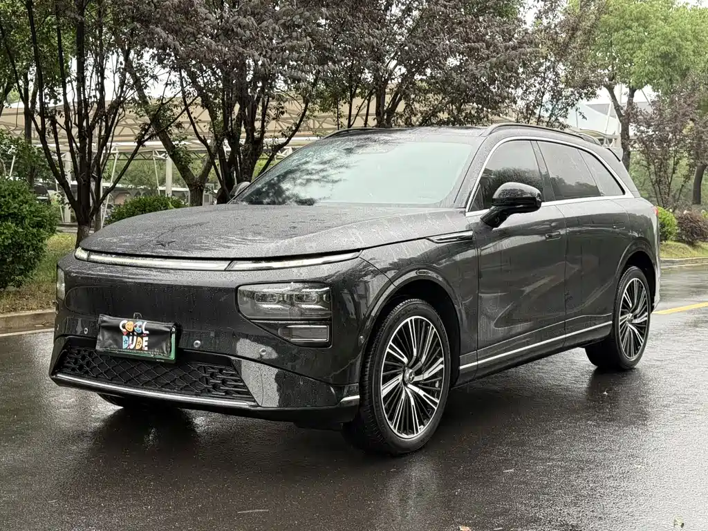 XPeng G9 2024