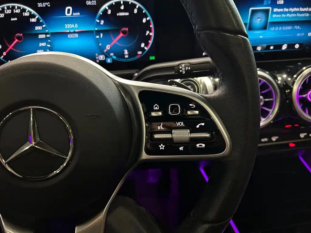 Mercedes-Benz GLB 2020 — фото 12