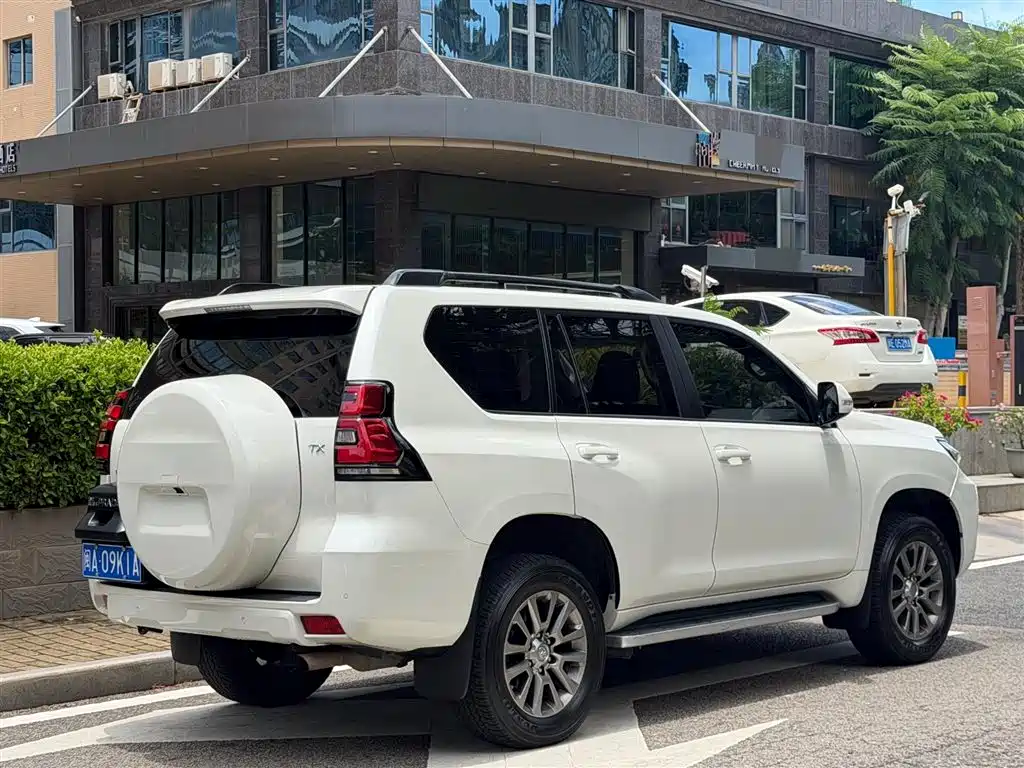 Toyota Prado 2019 — фото 14
